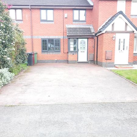 Sevenoaks Vila Bolton Exterior foto
